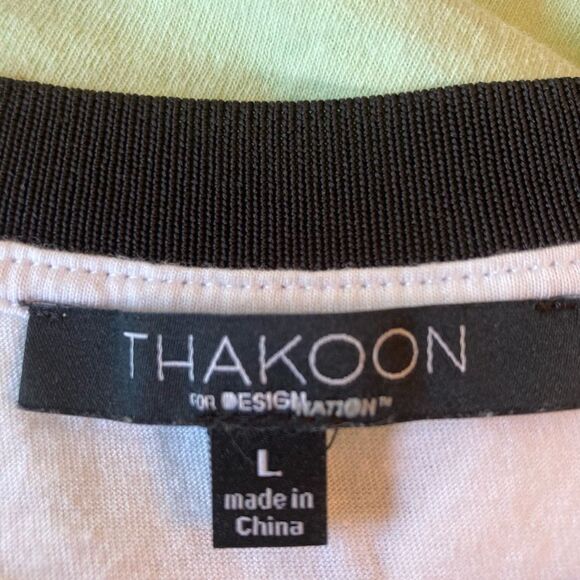 Thakoon British designer English double decker tour bus Portobello Rd. F… - Picture 4 of 7